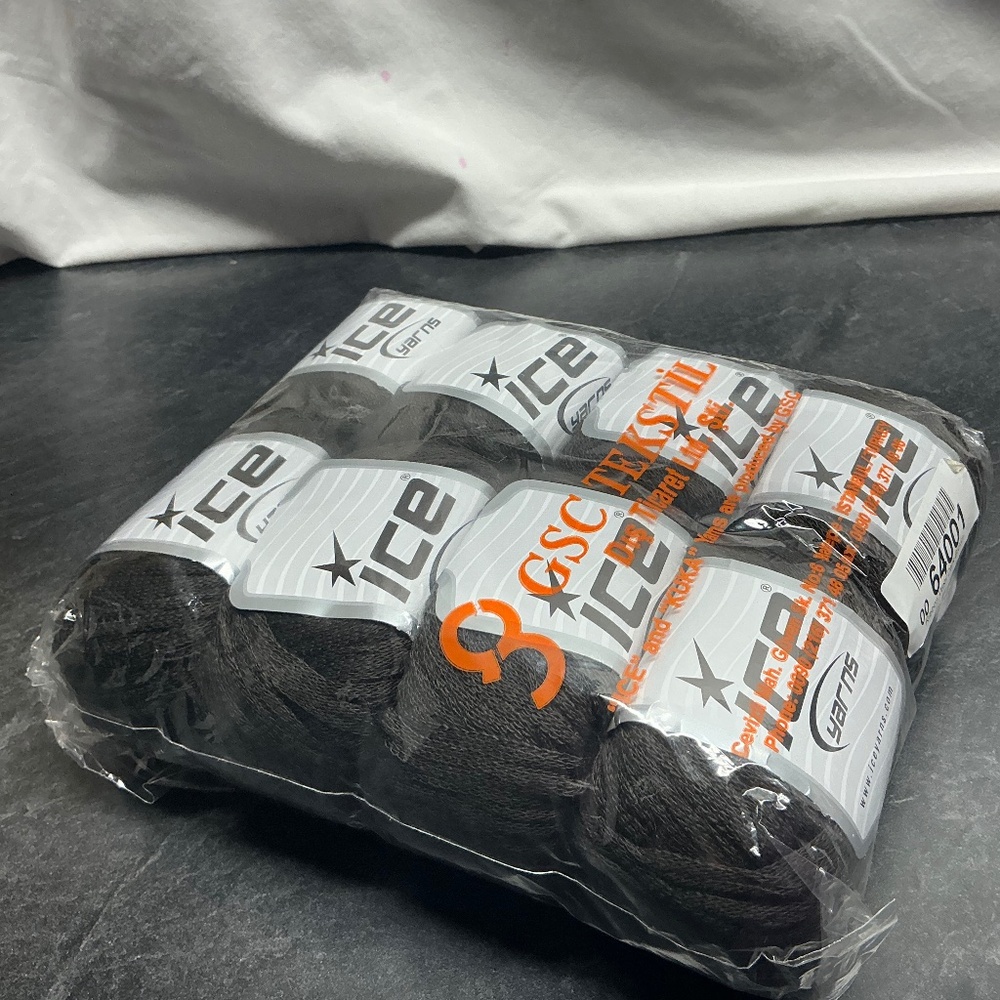Ice Ribbon Wool